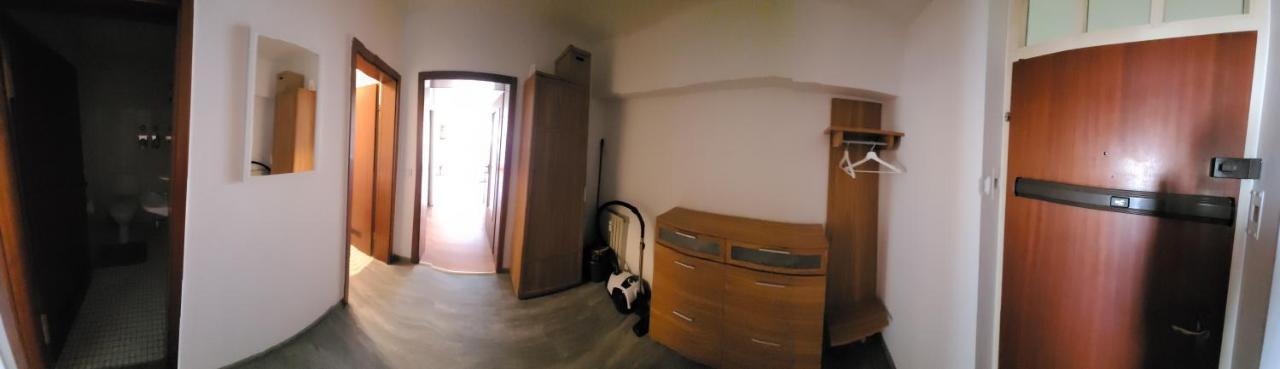 Ludwigsturm Appartement In Straubing Exterior photo