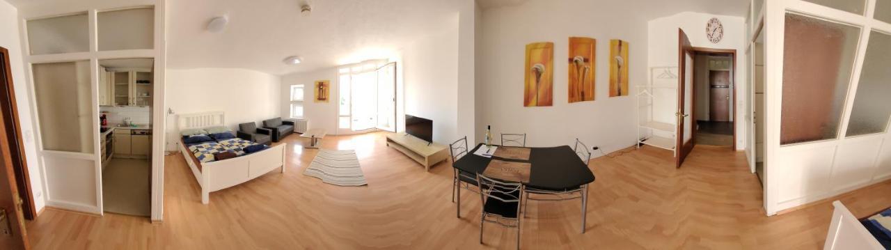 Ludwigsturm Appartement In Straubing Exterior photo